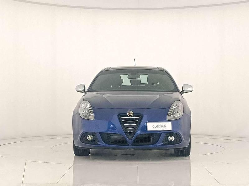Usata Alfa Romeo Giulietta Exclusive 174 CV (127 kW) 2015 Blu anodizzato Utilitaria