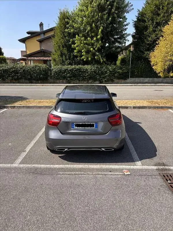 Usata Mercedes A180 109 CV (80 kW) 2017 Utilitaria