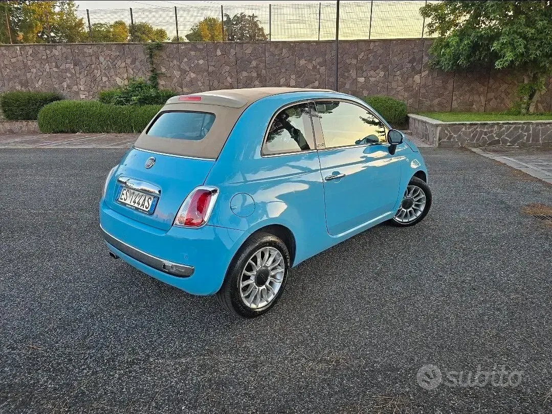 Usata Fiat 500C Lounge 85 CV (62 kW) 2013 Blu/azzurro Cabrio