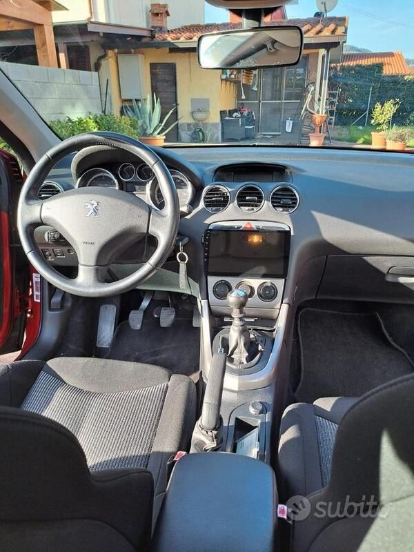 Usata Peugeot 308 CC 2011 Rosso Cabrio