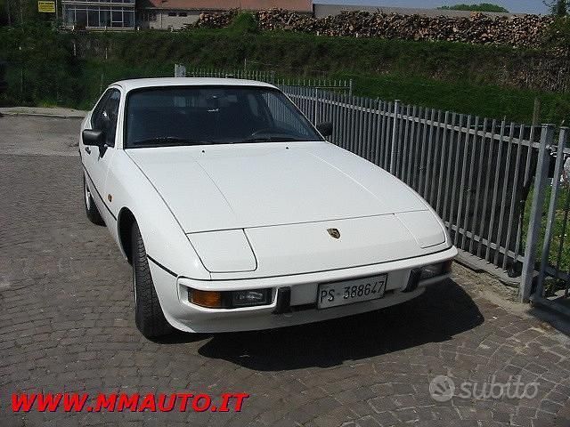 Usata Porsche 924 125 CV (91 kW) 1981 Bianco(met.) Coupé