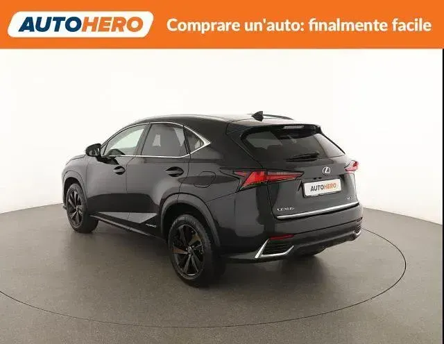 Usata Lexus NX300h 154 CV (113 kW) 2022 Nero SUV