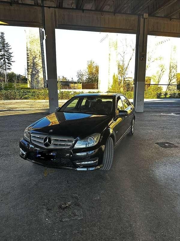 Usata Mercedes C220 Avantgarde 170 CV (125 kW) 2013 Berlina