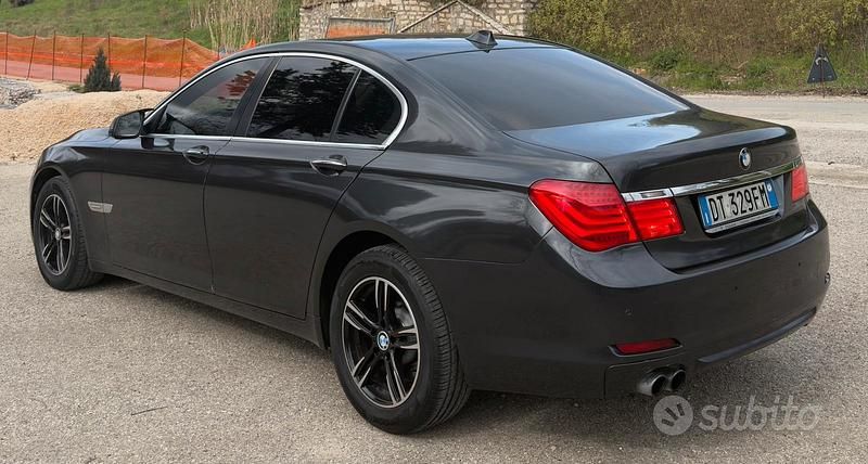 Usata BMW 730 2008 Nero Berlina