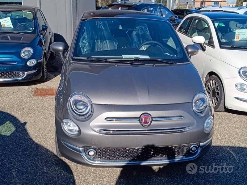 Usata Fiat 500 Dolcevita 70 CV (51 kW) 2022 Grigio Berlina