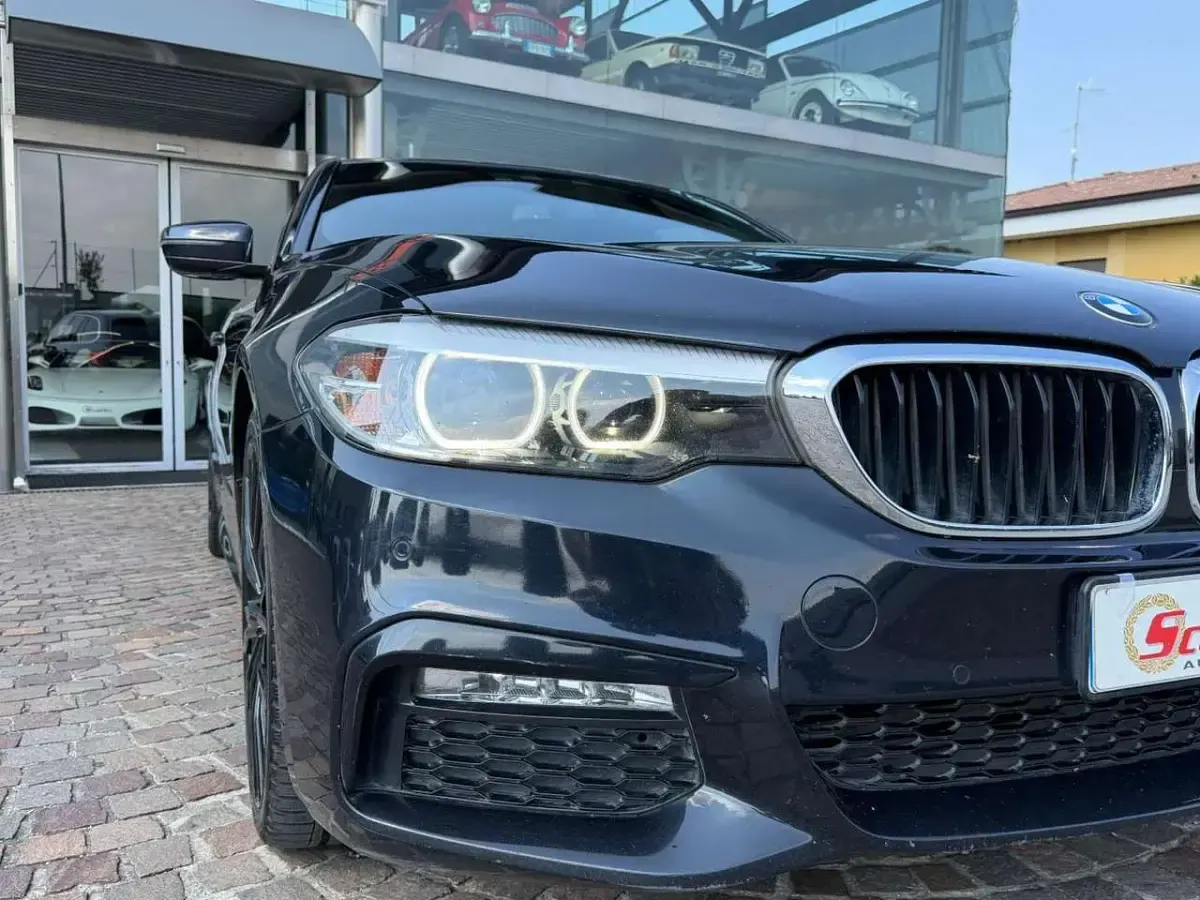 Usata BMW 530 M Sport 249 CV (183 kW) 2017 Nero Station wagon