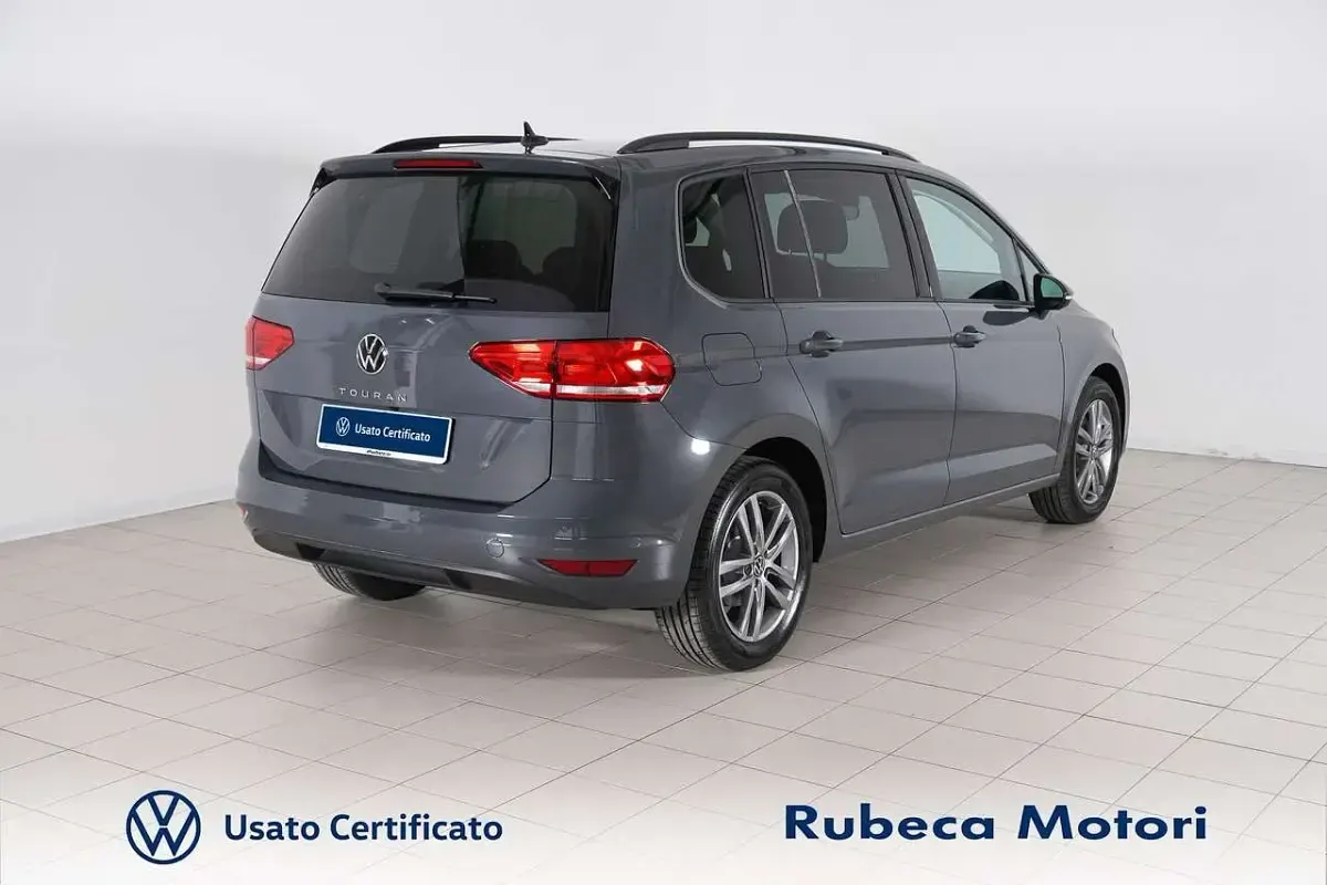 Usata VW Touran Edition 122 CV (89 kW) 2025 Grigio Monovolume