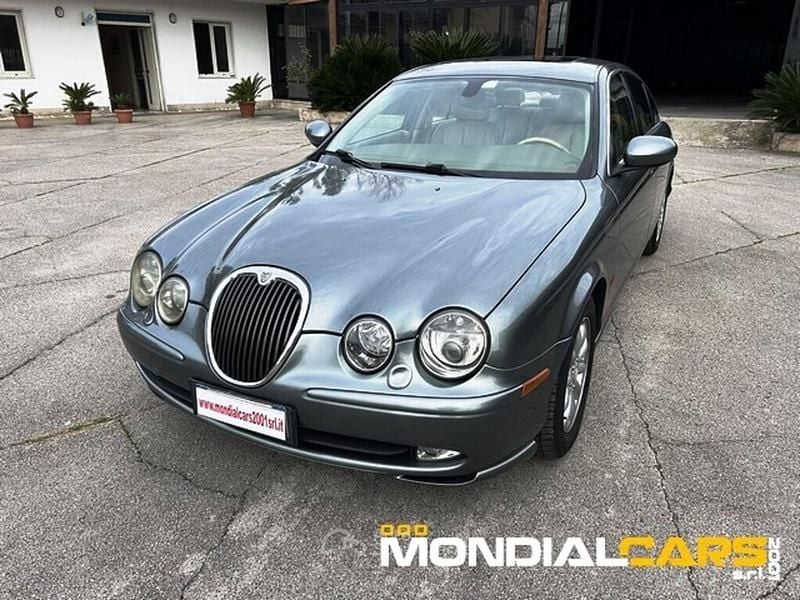 Usata Jaguar S-Type S 238 CV (175 kW) 2003 Gray Berlina