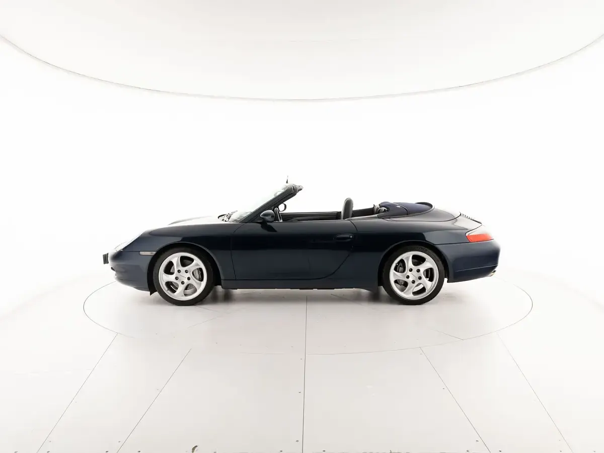 Usata Porsche 911 Carrera 4 Cabriolet 300 CV (220 kW) 2000 Cabrio