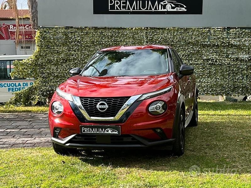 Usata Nissan Juke Acenta 114 CV (83 kW) 2023 Rosso SUV
