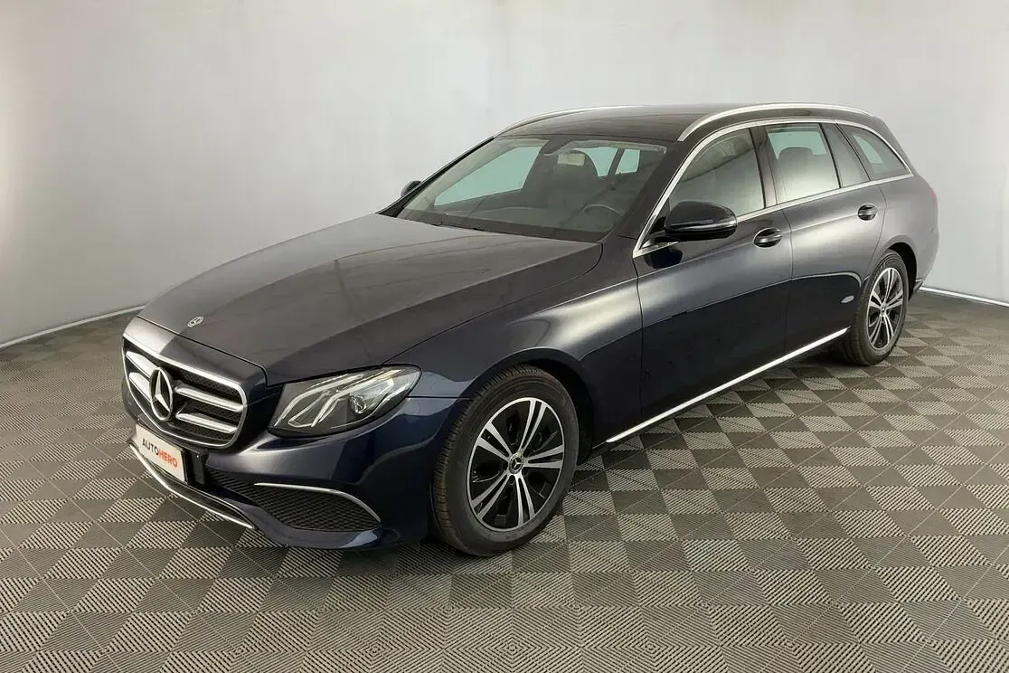 Usata Mercedes E220 195 CV (143 kW) 2019