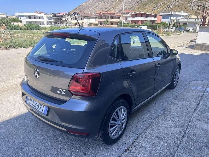 Usata VW Polo Trendline 75 CV (55 kW) 2017 Berlina
