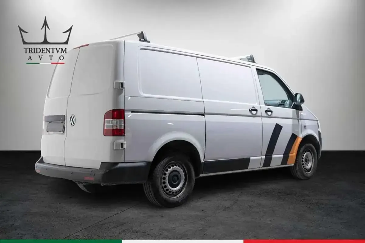 Usata VW T5 140 CV (102 kW) 2013 Bianco Furgone