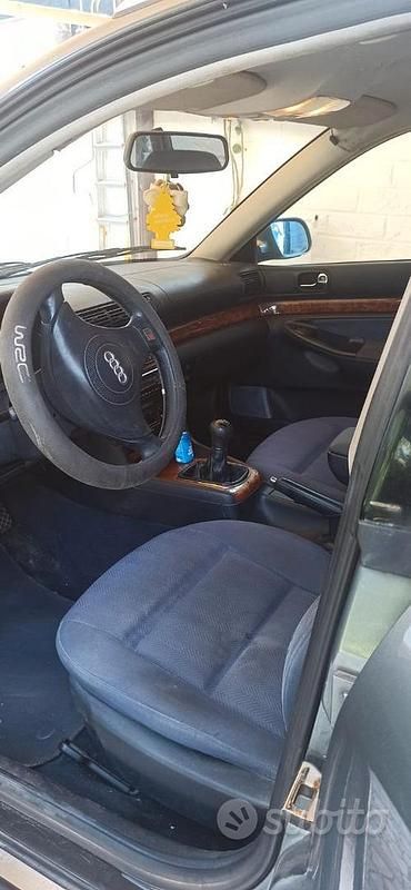 Usata Audi A4 2000 Grigio Station wagon