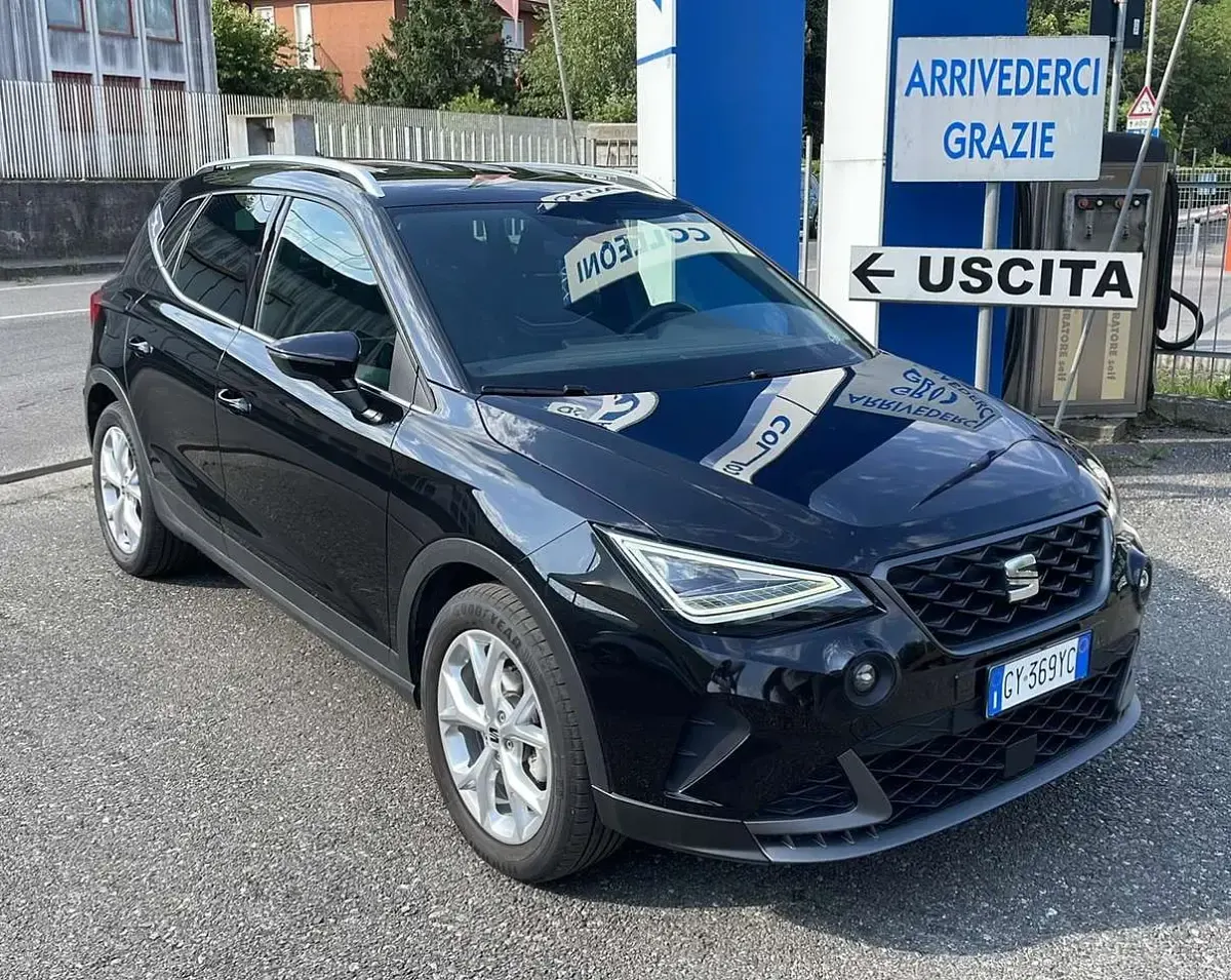 Usata Seat Arona FR 95 CV (69 kW) 2025 Nero SUV