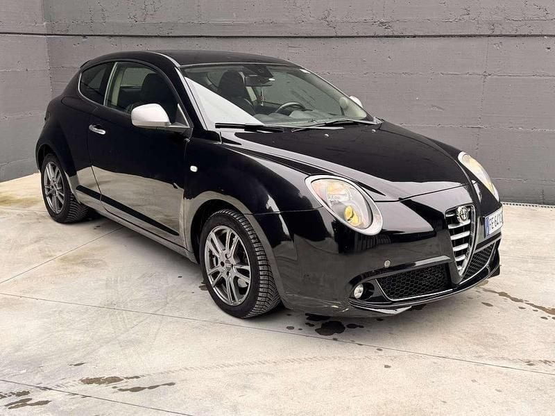 Nero Usata 2016 Alfa Romeo MiTo Utilitaria | 5900 € (Super prezzo) - Immagine 1/4
