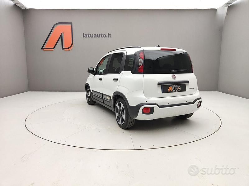 Usata Fiat Panda Cross 70 CV (51 kW) 2025 Bianco gelato Utilitaria