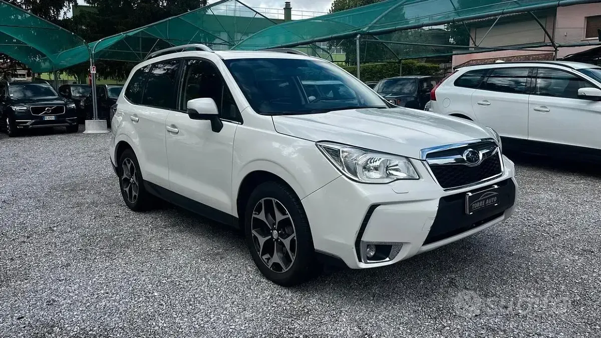Usata Subaru Forester Exclusive+ 147 CV (108 kW) 2015 Bianco SUV