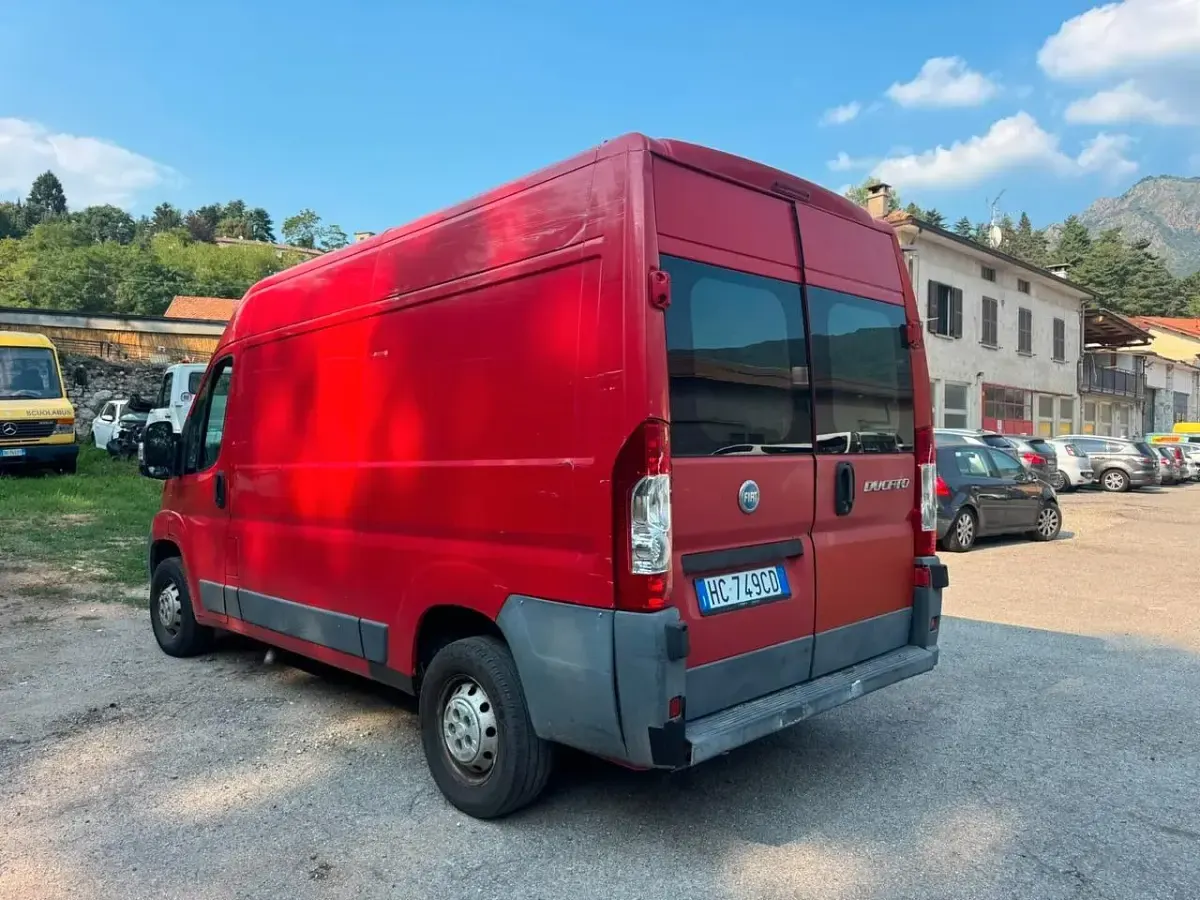 Usata Fiat Ducato 120 CV (88 kW) 2007 Rosso Furgone