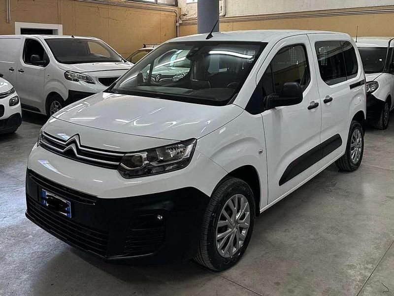 Usata Citroën Berlingo 131 CV (96 kW) 2021 Bianco Monovolume