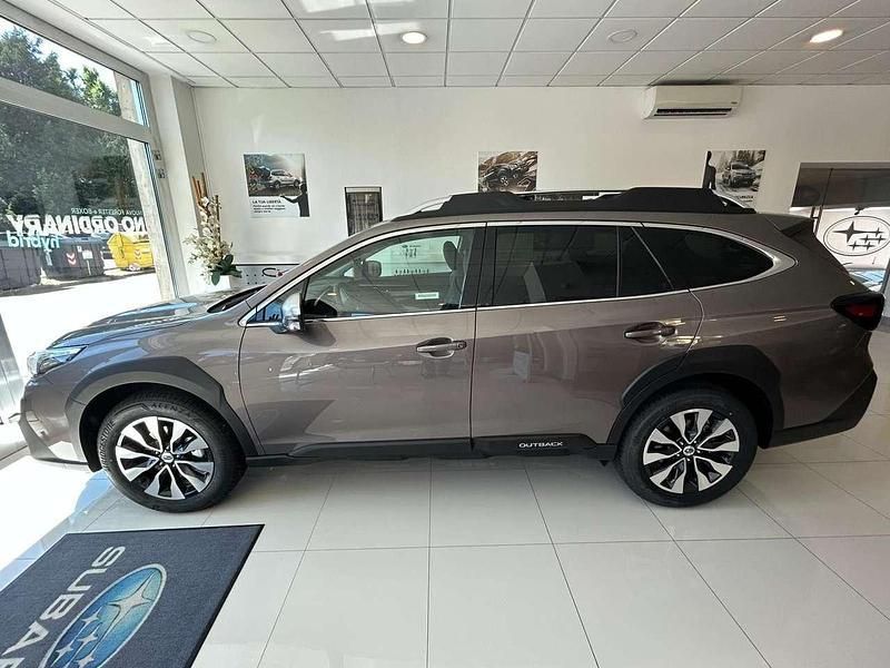 Nuova Subaru Outback Premium 169 CV (124 kW) 2025 Grigio SUV
