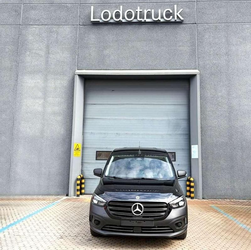 Neu Mercedes Citan 112 120 PS (88 kW) 2026 Schwarz Kombi