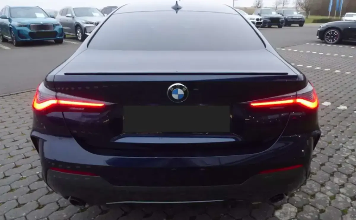 Usata BMW 430 M Sport 245 CV (180 kW) 2022 Blu/azzurro Coupé