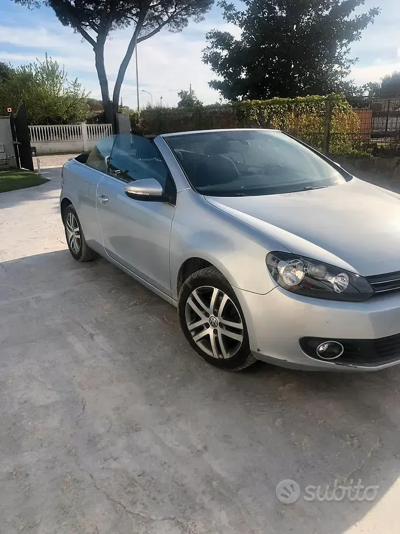 Usata VW Golf VII 102 CV (75 kW) 2012 Grigio Cabrio