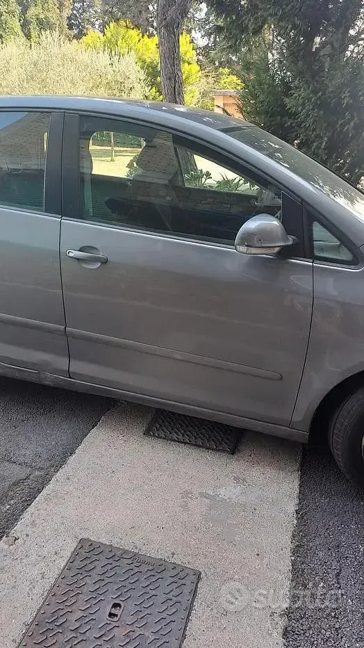 Usata VW Golf Plus Cross 2007 Grigio Berlina