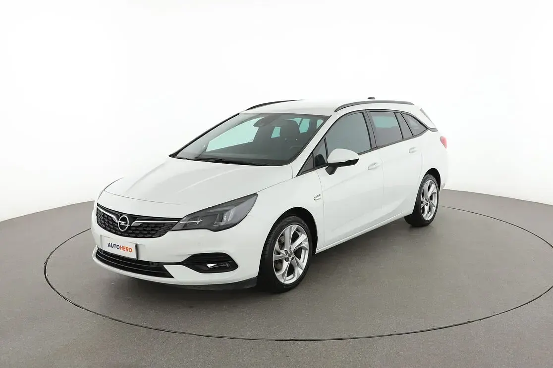 Usata Opel Astra GS Line 105 CV (77 kW) 2020