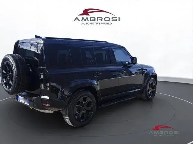 Nuova Land Rover Defender SE Dynamic 199 CV (146 kW) 2026 Nero SUV