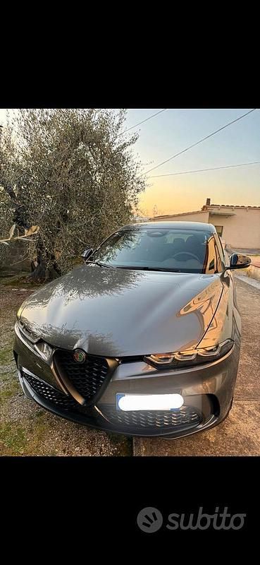 Usata Alfa Romeo Tonale Sprint 130 CV (95 kW) 2025 Grigio SUV