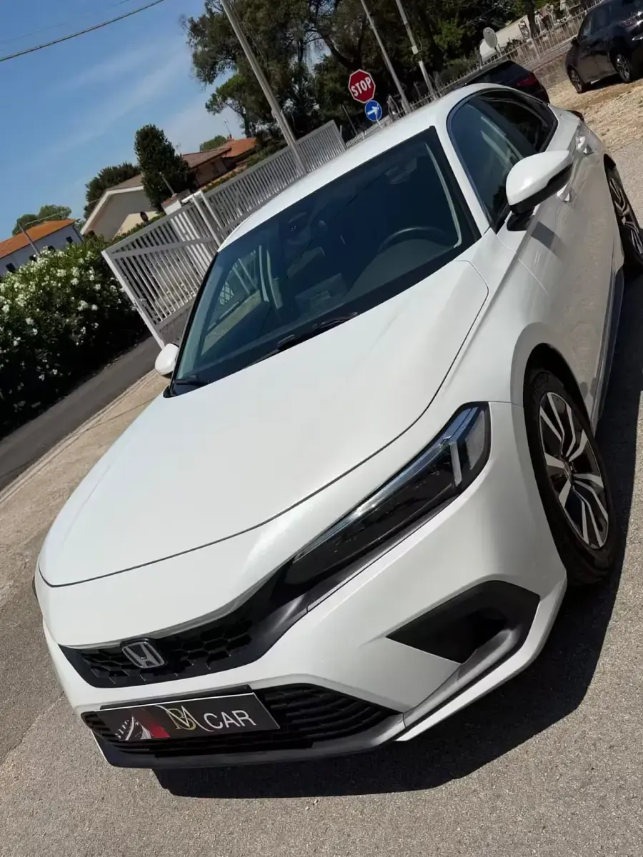 Nuova Honda Civic Elegance 142 CV (104 kW) 2025 Bianco Berlina