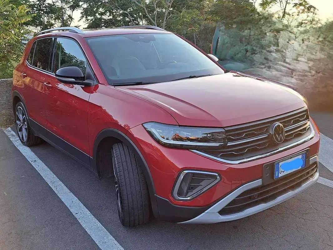 Usata VW T-Cross Style 116 CV (85 kW) 2024 Rosso SUV