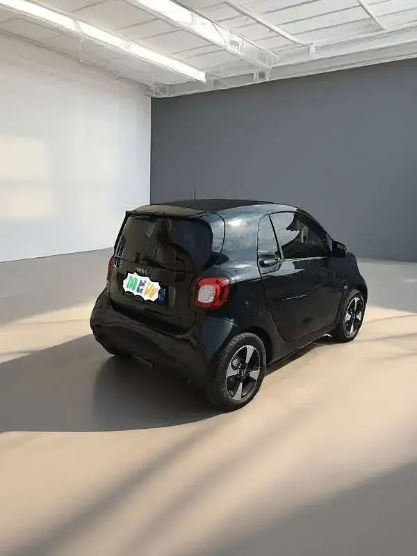 Begagnad Smart ForTwo Coupé Passion 55 kW (75 HK) 2022 Halvkombi