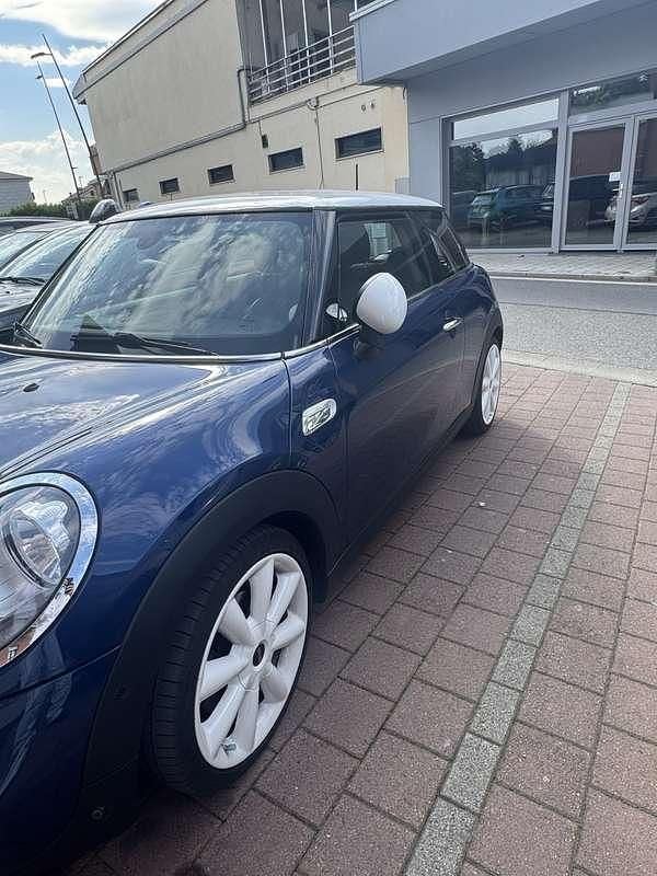 Usata Mini Cooper S Hype 192 CV (141 kW) 2016 Utilitaria