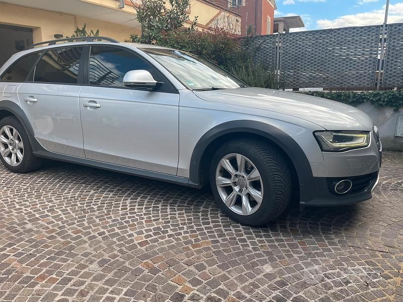 Usata Audi A4 Allroad Advanced Plus 177 CV (130 kW) 2012 Grigio Station wagon