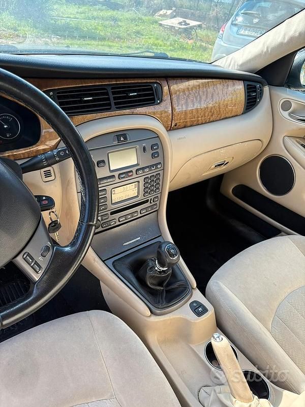 Usata Jaguar S-Type 207 CV (152 kW) 2007 Grigio Berlina