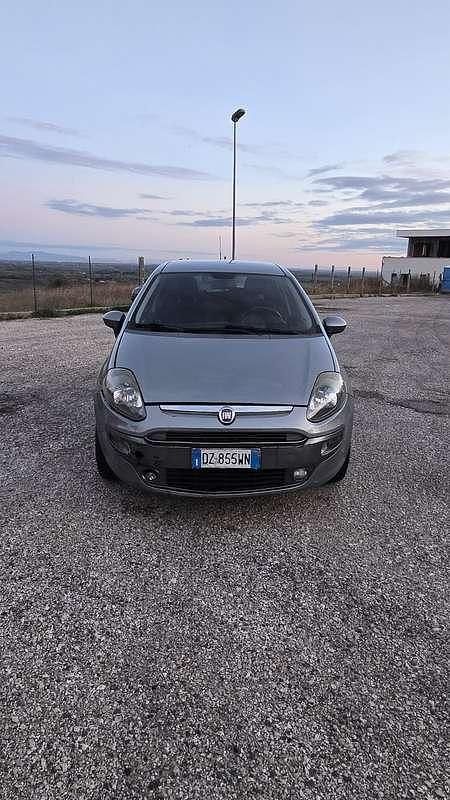 Usata Fiat Punto Evo Dynamic 69 CV (50 kW) 2009 Utilitaria