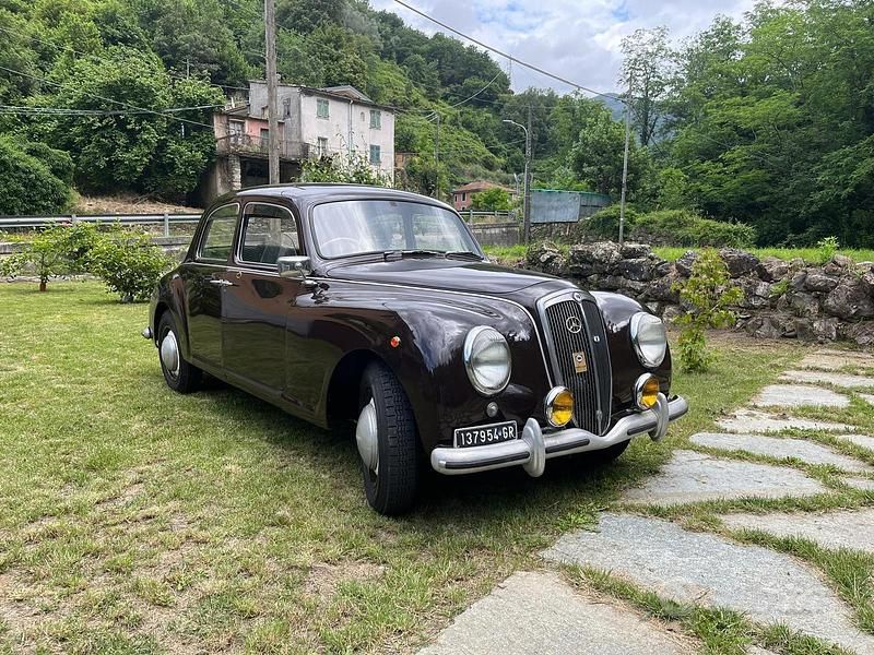Usata Lancia Aurelia 1950 Berlina