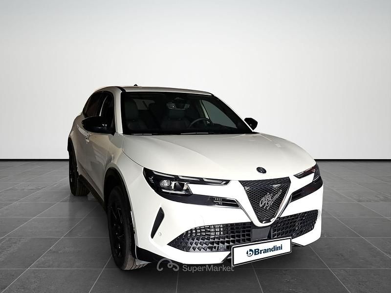 Nuova Alfa Romeo GT Junior Ti 145 CV (106 kW) 2026 Bianco Pick-up