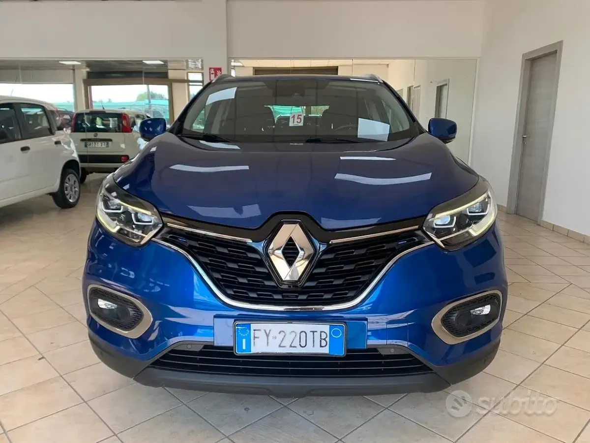 Usata Renault Kadjar Business 116 CV (85 kW) 2019 Bluazzurro SUV