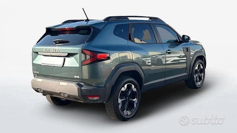 Usata Dacia Duster Extreme 131 CV (96 kW) 2024 Verde SUV