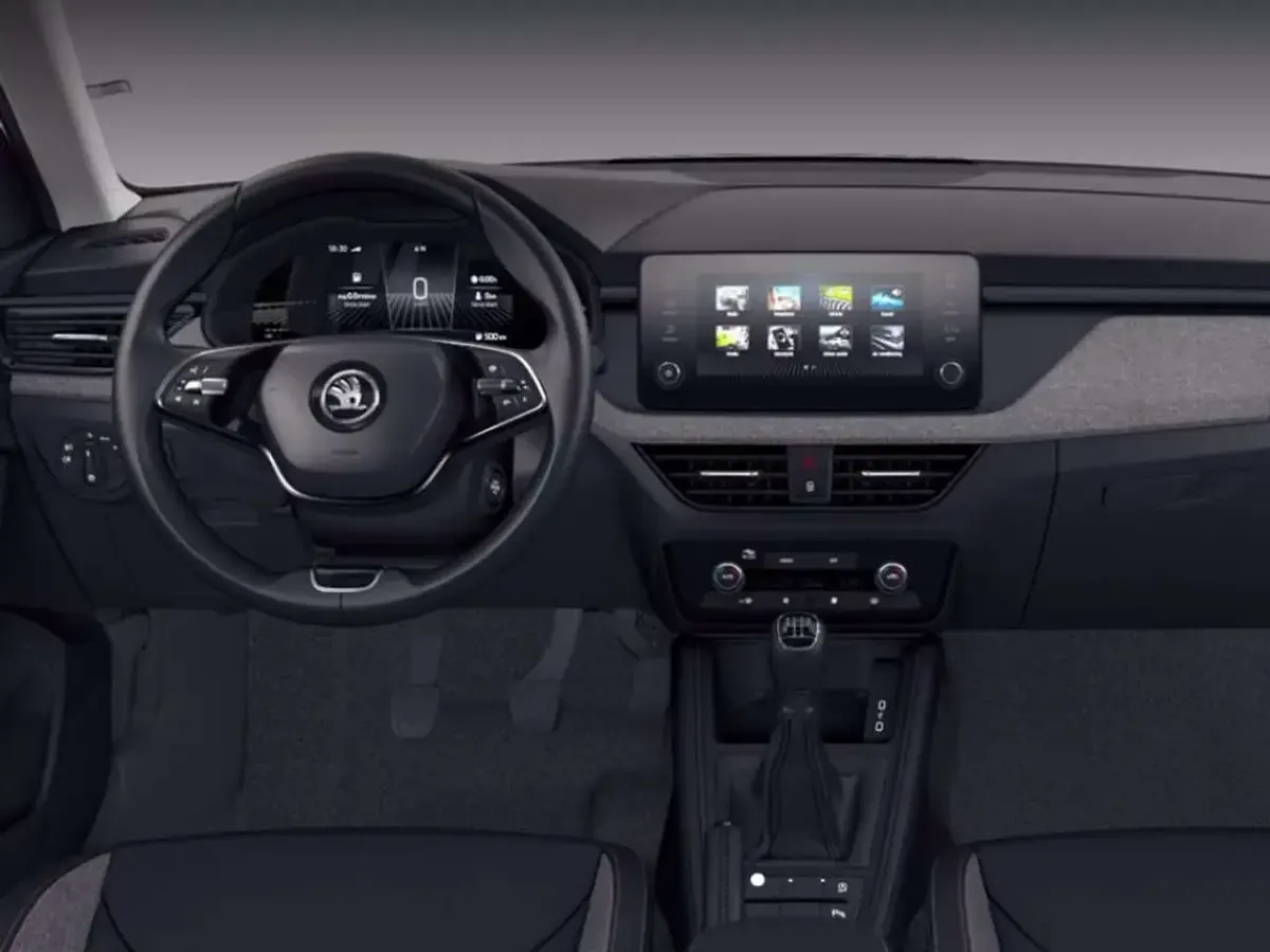 Nuova Skoda Kamiq 116 CV (85 kW) 2026 Grigio graphite metallizzato SUV