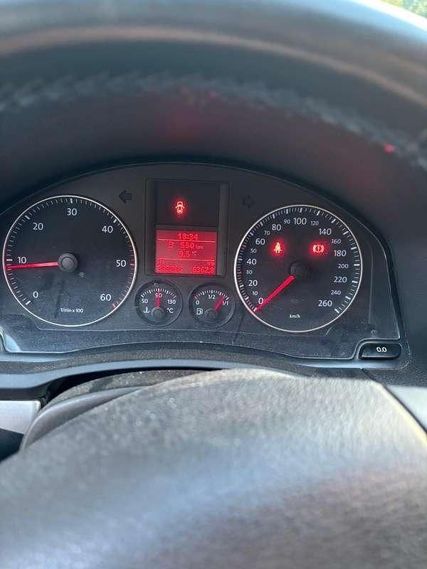 Usata VW Golf V Comfortline 105 CV (77 kW) 2007 Nero Berlina