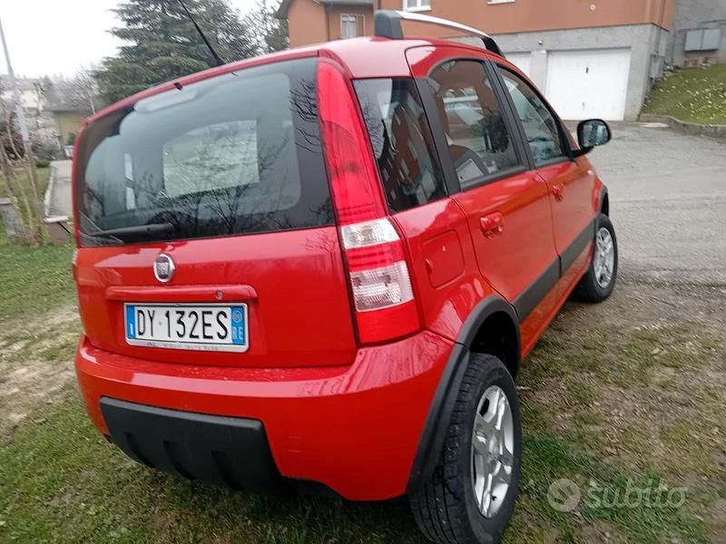Usata Fiat Panda 4x4 2009 Rosso Utilitaria