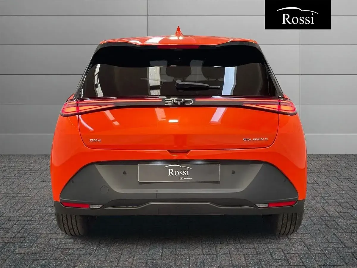 Nuova BYD Dolphin Boost 64 kW (88 CV) 2026 Utilitaria