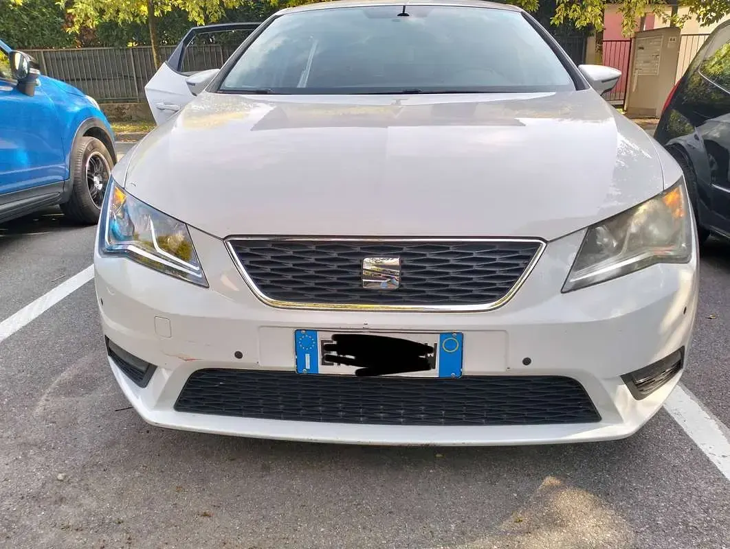 Usata Seat Leon Style 105 CV (77 kW) 2013 Bianco Berlina