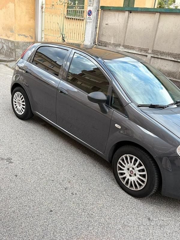 Usata Fiat Punto 2011 Nero Utilitaria