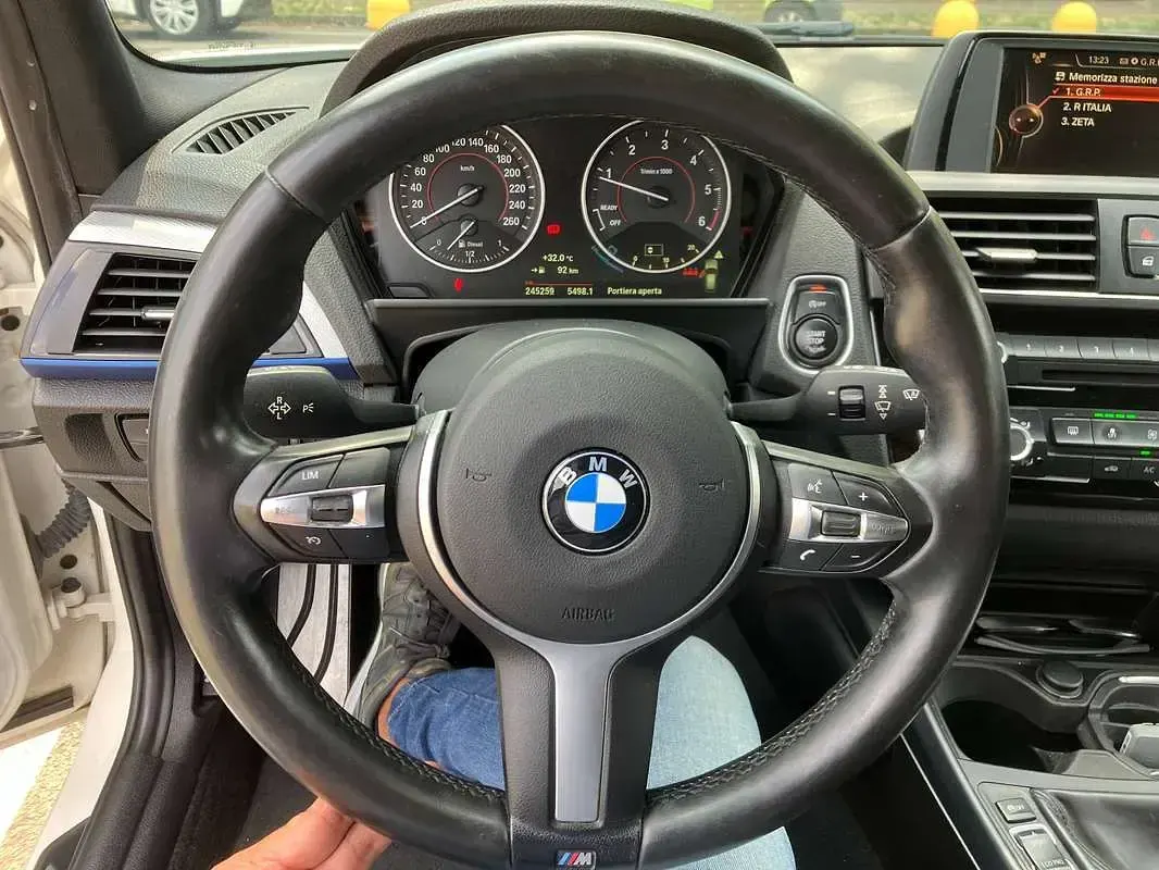 Usata BMW 118 M Sport 150 CV (110 kW) 2015 Bianco Utilitaria